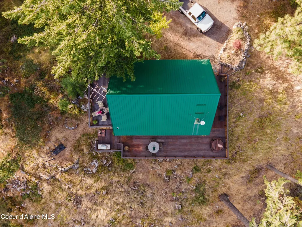 524 Glacier Loop Bayview ID 83803