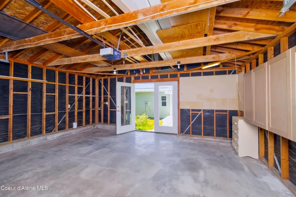 311 S Third Avenue Sandpoint ID 83864