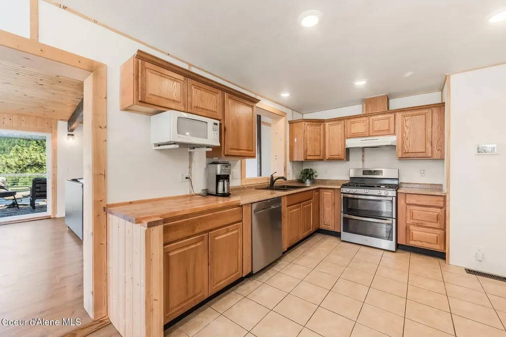 417 Silica Lane Oldtown ID 83822