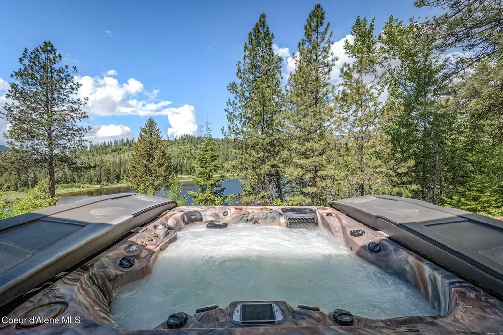 417 Silica Lane Oldtown ID 83822