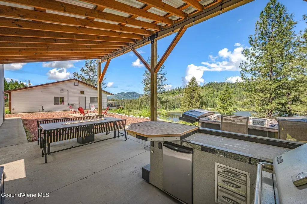 417 Silica Lane Oldtown ID 83822