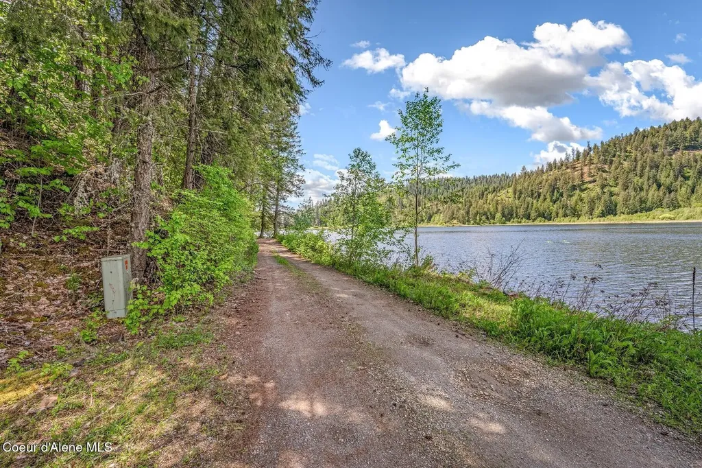 417 Silica Lane Oldtown ID 83822