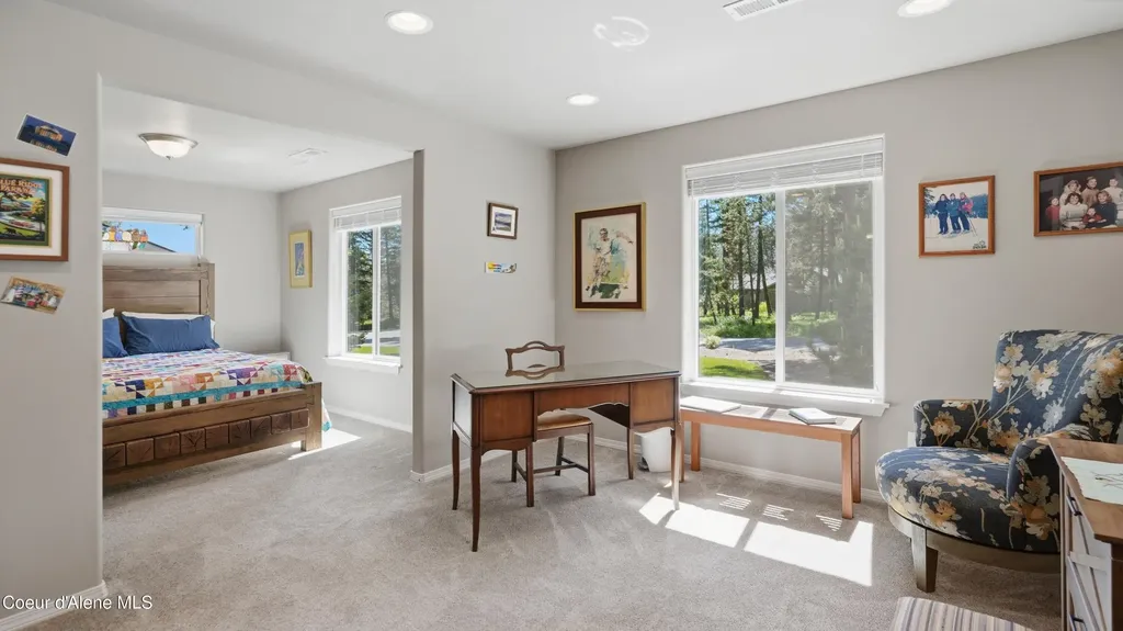 33 Parkland Drive Blanchard ID 83804