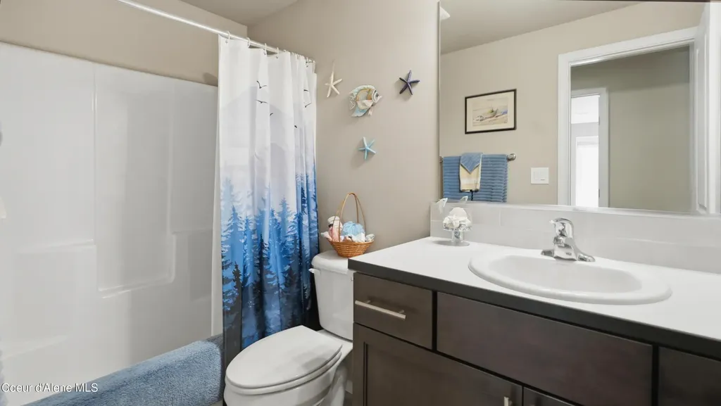 33 Parkland Drive Blanchard ID 83804