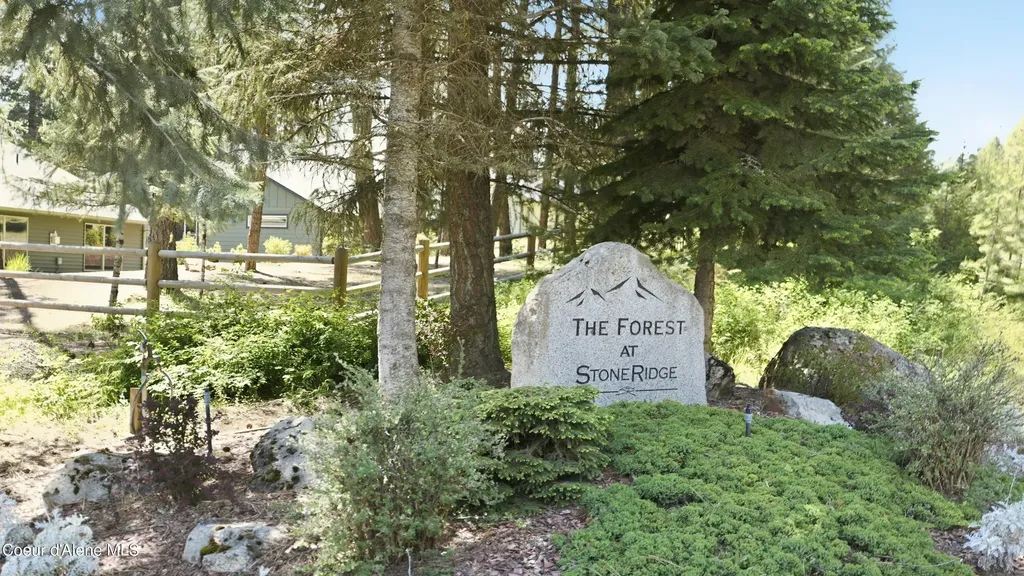 33 Parkland Drive Blanchard ID 83804