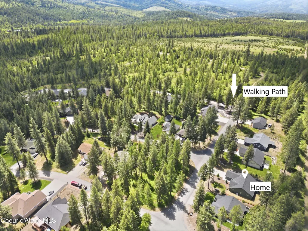 33 Parkland Drive Blanchard ID 83804