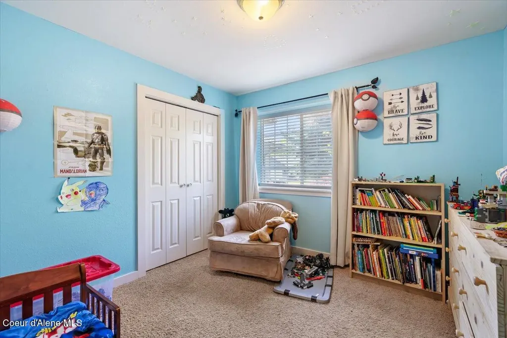 2760 N Top Flight Drive Post Falls ID 83854
