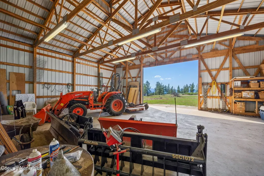 5522 E Aripa Road Harrison ID 83833