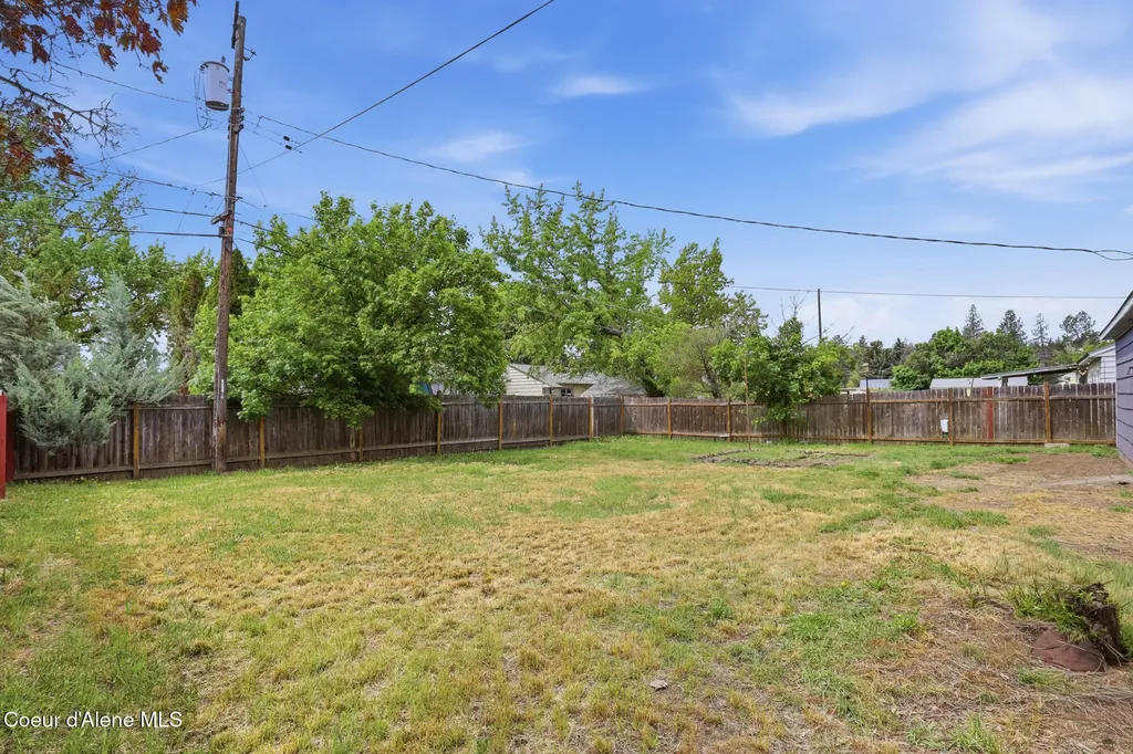 5123 W Hoffman Place Spokane WA 99205
