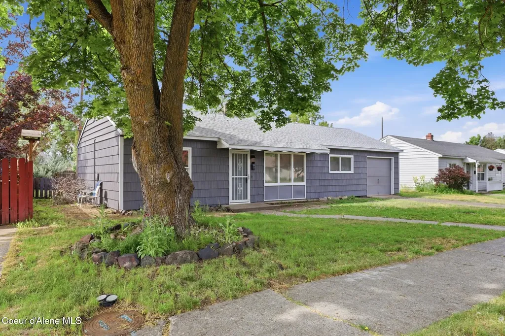 5123 W Hoffman Place Spokane WA 99205