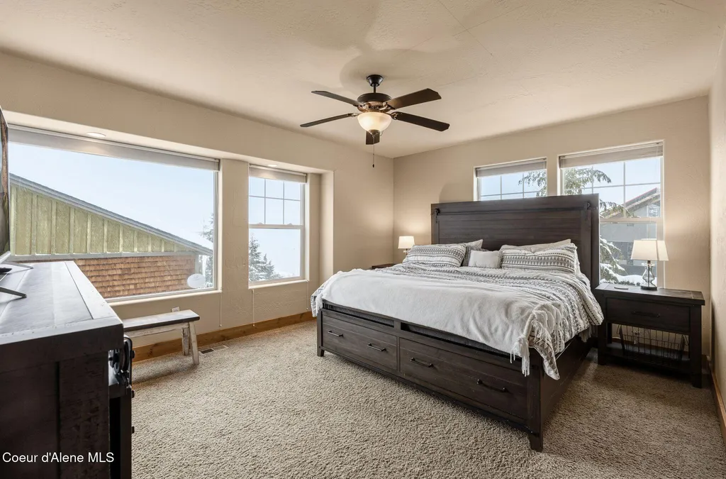 80 Whiplash Circle Sandpoint ID 83864