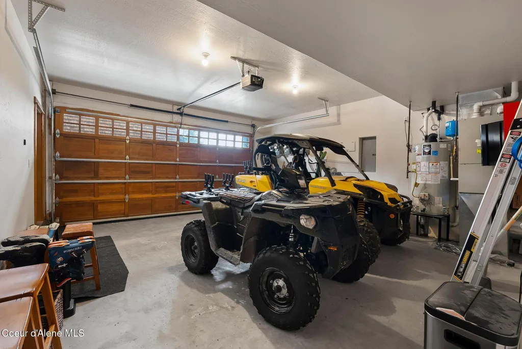 80 Whiplash Circle Sandpoint ID 83864