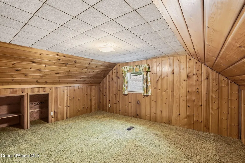 624 E Courtland Avenue Spokane WA 99207