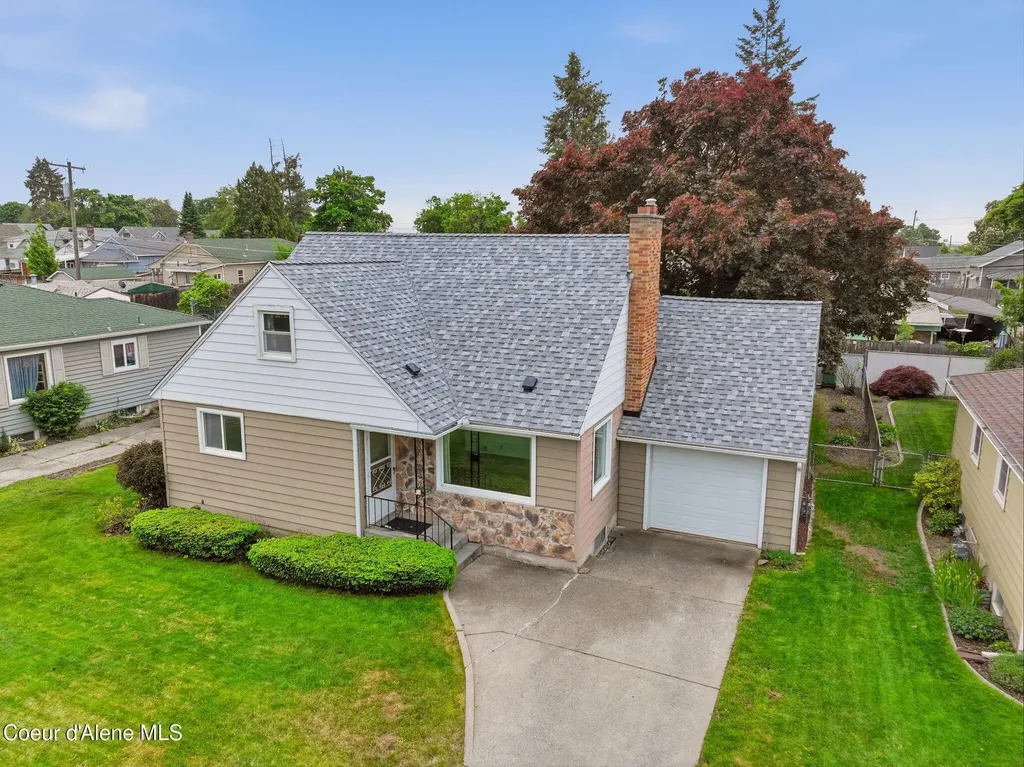 624 E Courtland Avenue Spokane WA 99207