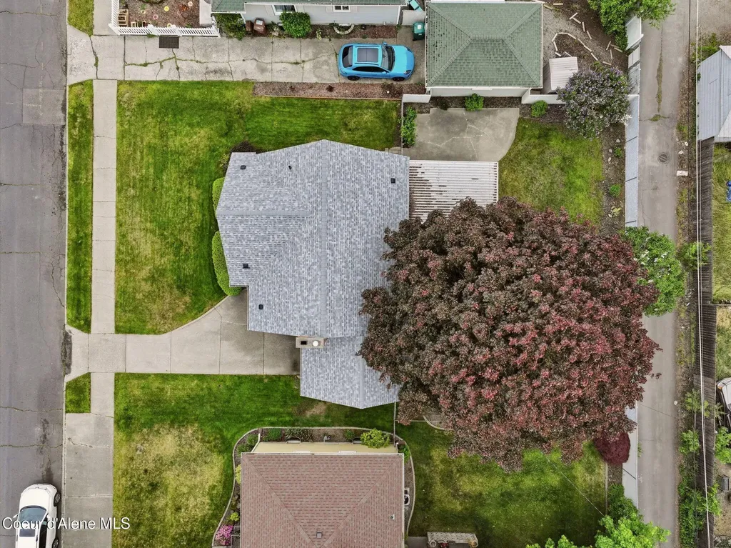 624 E Courtland Avenue Spokane WA 99207
