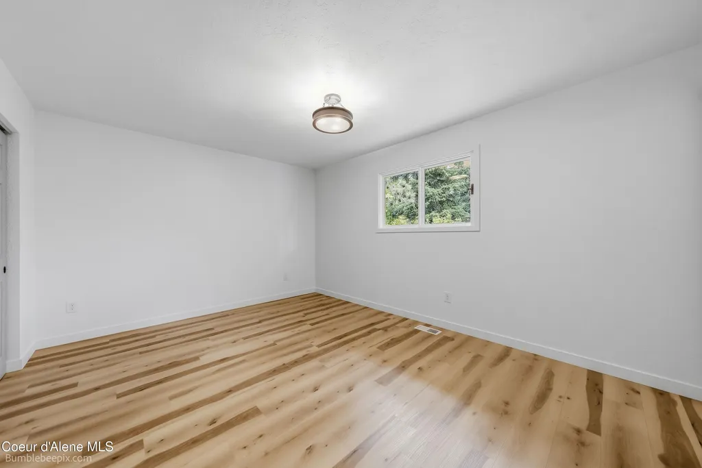117 S Pinewood Drive Post Falls ID 83854