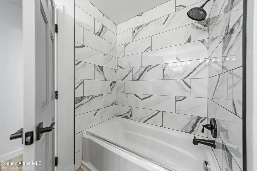 117 S Pinewood Drive Post Falls ID 83854
