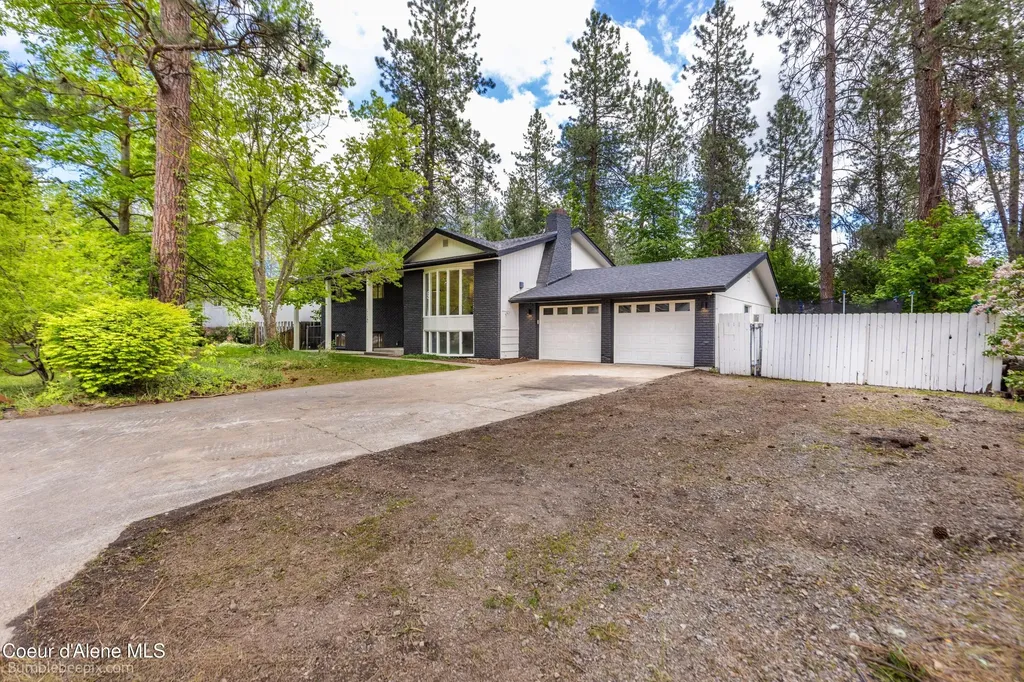 117 S Pinewood Drive Post Falls ID 83854