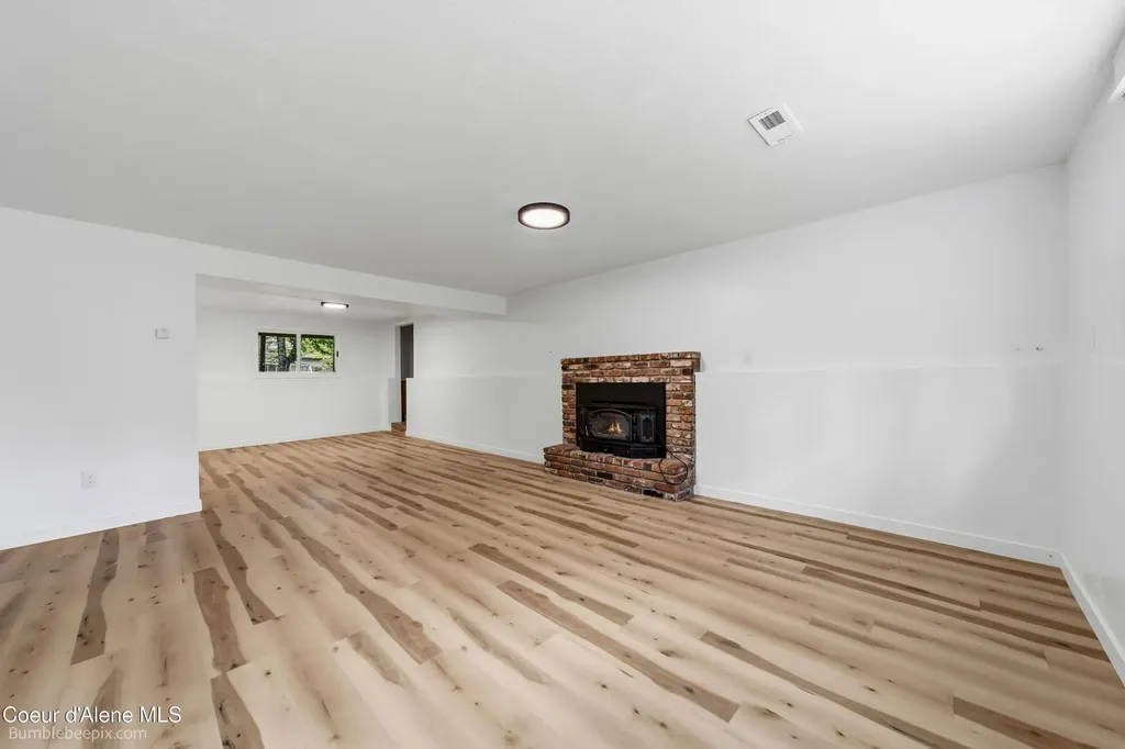 117 S Pinewood Drive Post Falls ID 83854
