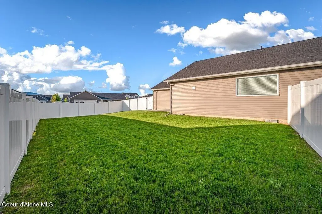 11781 N Railway Avenue Rathdrum ID 83858