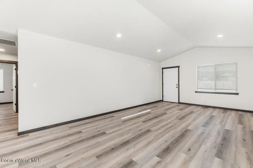 11781 N Railway Avenue Rathdrum ID 83858