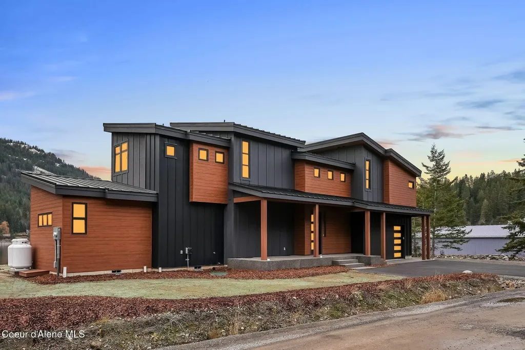 1770 Garfield Bay Road Sagle ID 83860