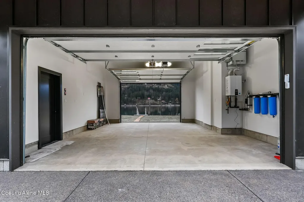 1770 Garfield Bay Road Sagle ID 83860