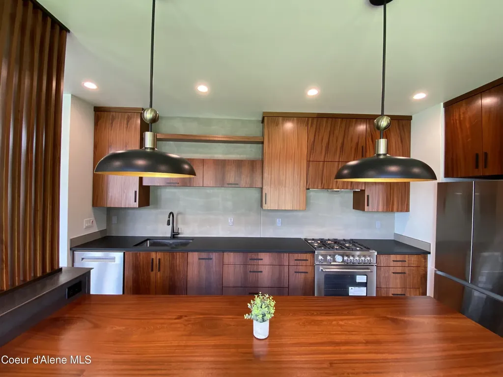 1770 Garfield Bay Road Sagle ID 83860