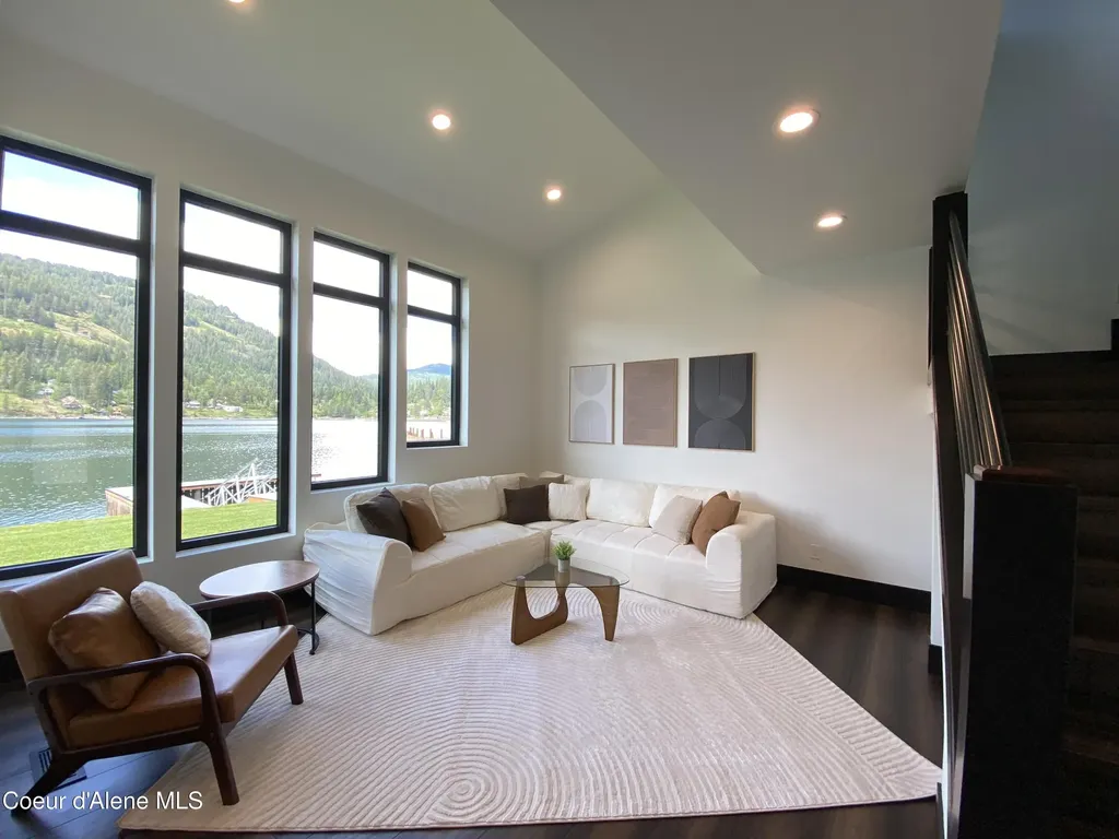 1770 Garfield Bay Road Sagle ID 83860