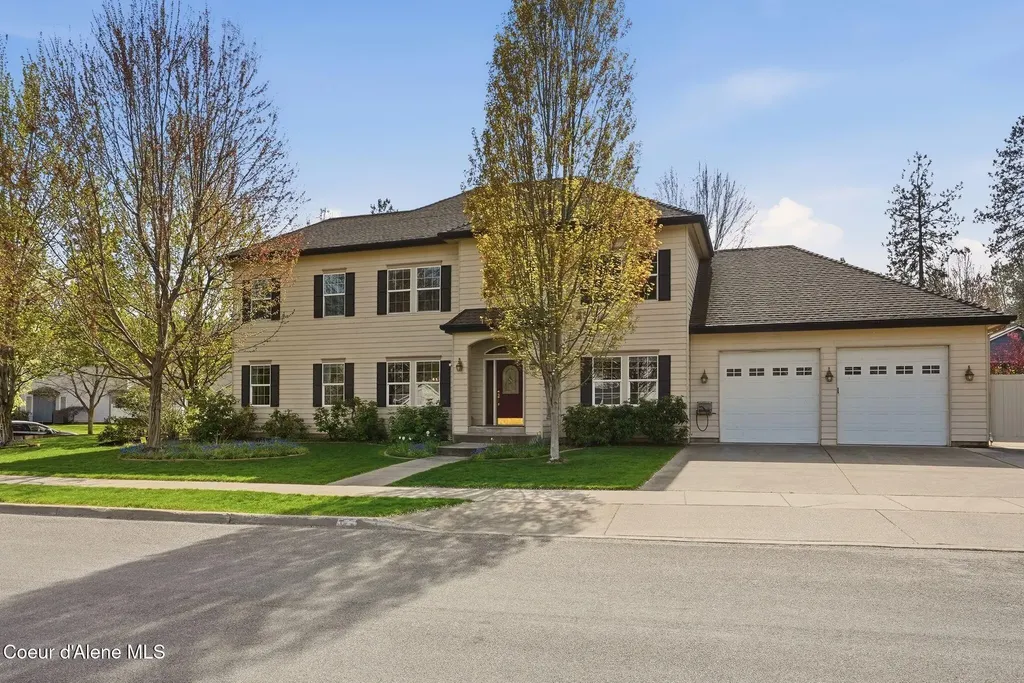 1401 S Riverside Harbor Drive Post Falls ID 83854