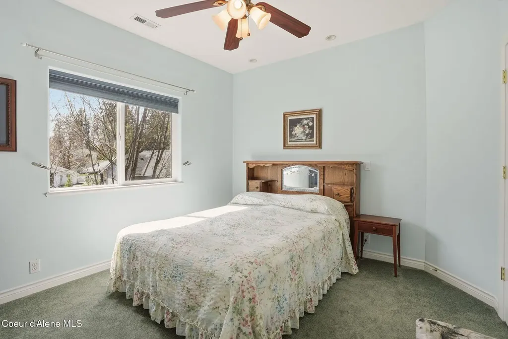 1401 S Riverside Harbor Drive Post Falls ID 83854