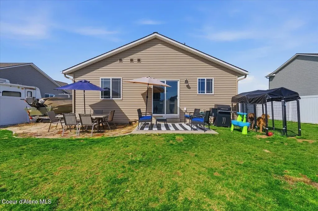 8830 N Mountainshire Road Post Falls ID 83854