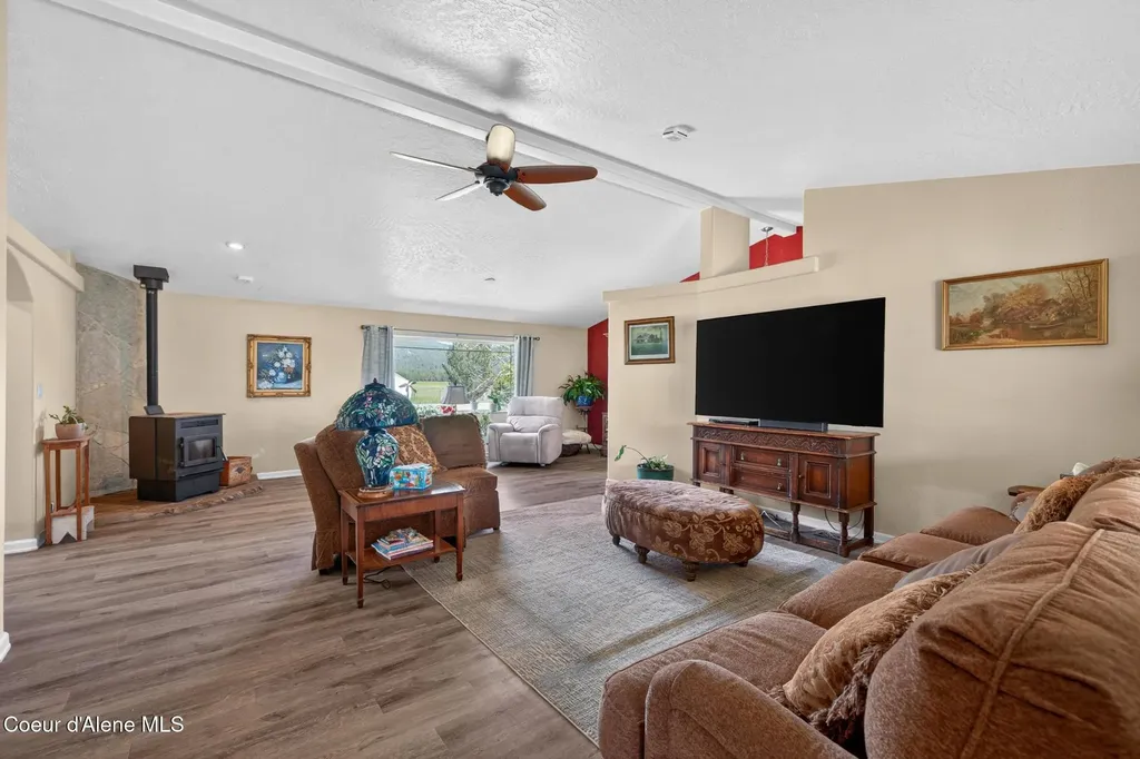 169 Elk Meadows Blanchard ID 83804