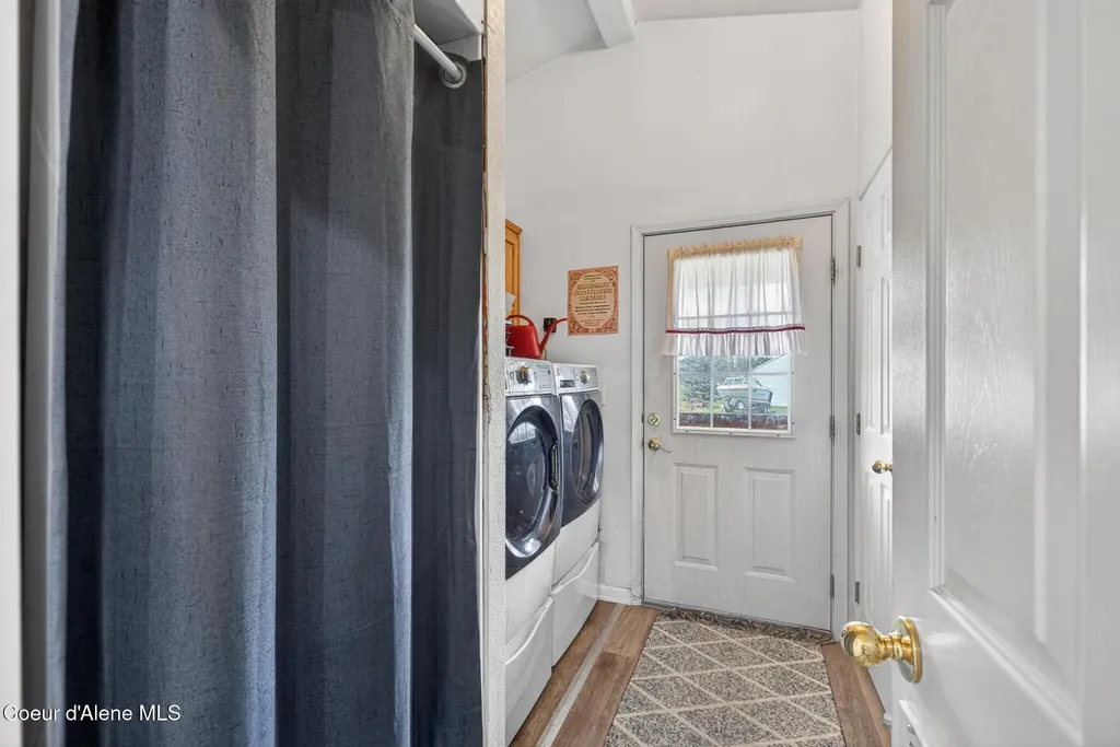 169 Elk Meadows Blanchard ID 83804
