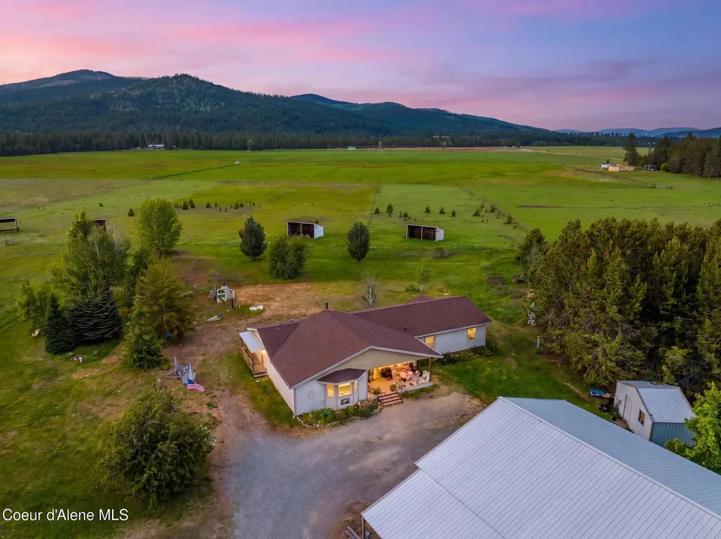 169 Elk Meadows Blanchard ID 83804