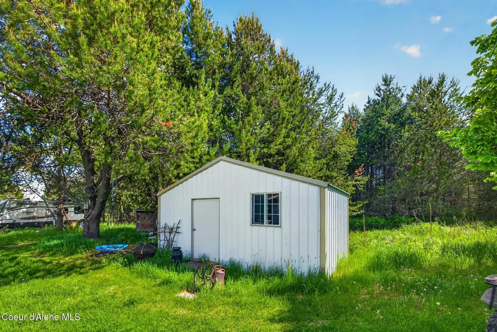 169 Elk Meadows Blanchard ID 83804