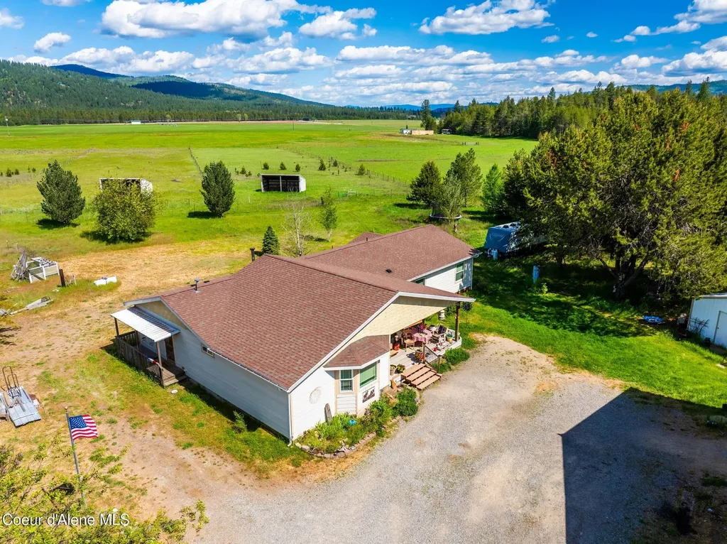 169 Elk Meadows Blanchard ID 83804