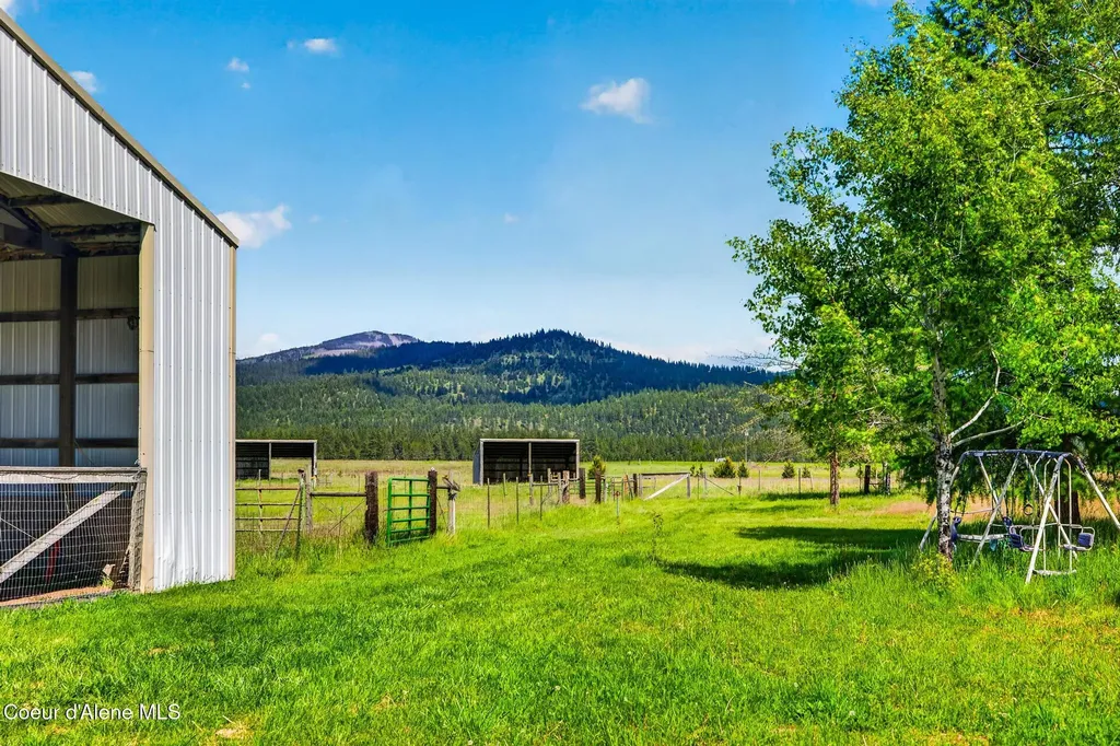 169 Elk Meadows Blanchard ID 83804