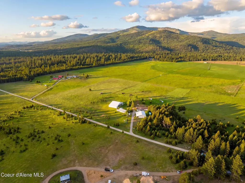 169 Elk Meadows Blanchard ID 83804