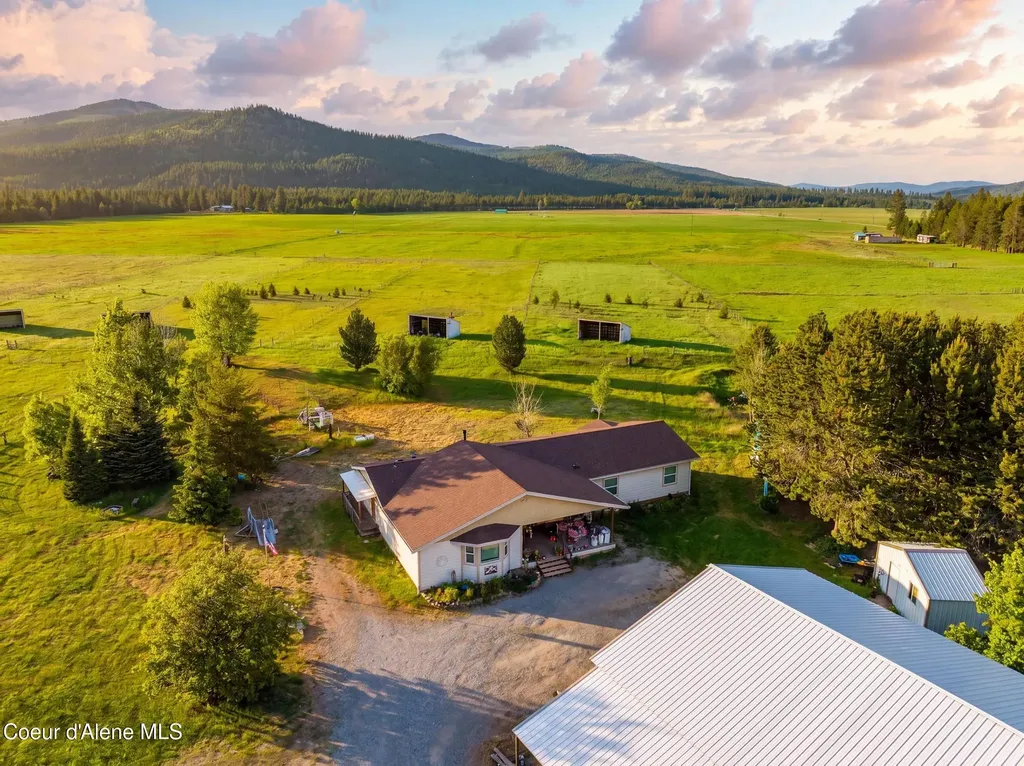 169 Elk Meadows Blanchard ID 83804