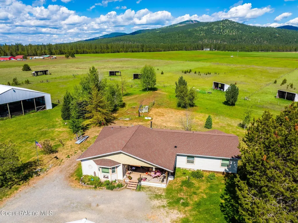 169 Elk Meadows Blanchard ID 83804