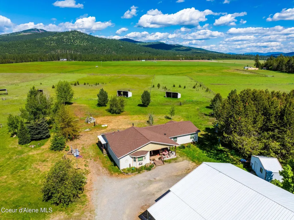 169 Elk Meadows Blanchard ID 83804