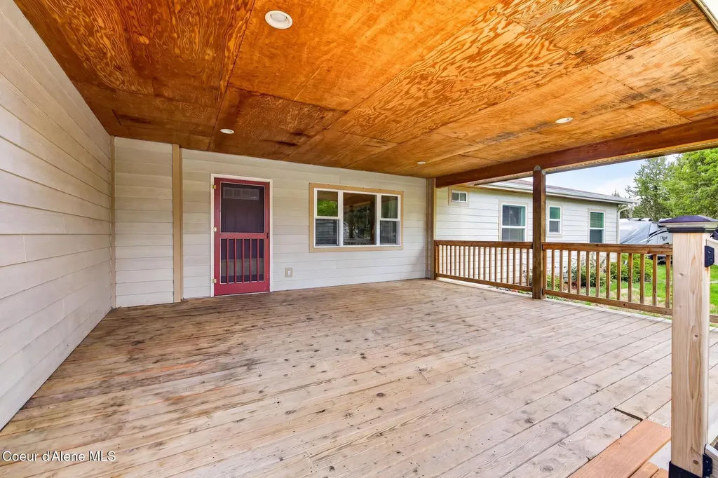 169 Elk Meadows Blanchard ID 83804