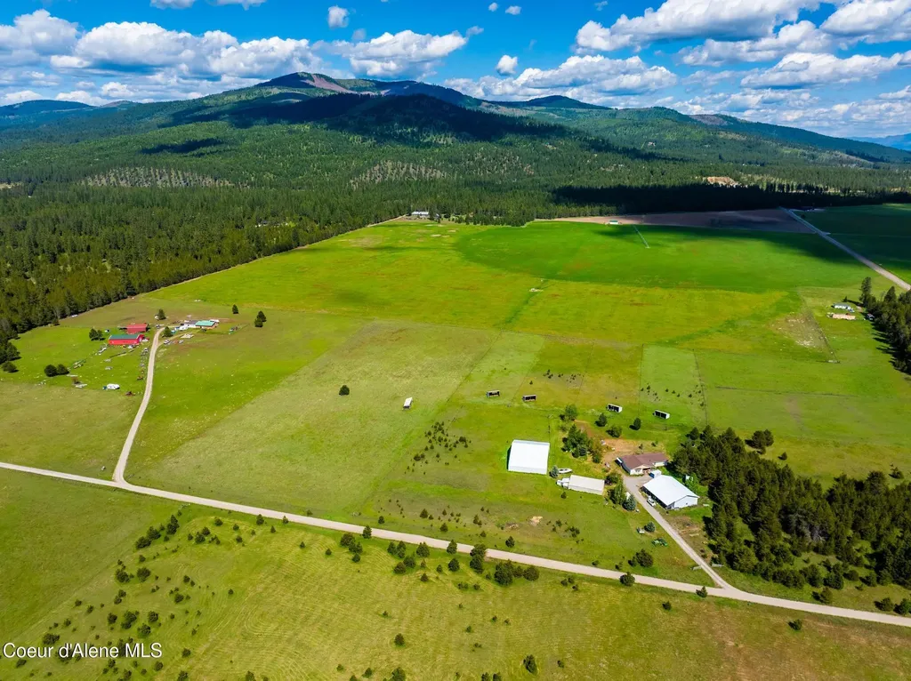 169 Elk Meadows Blanchard ID 83804