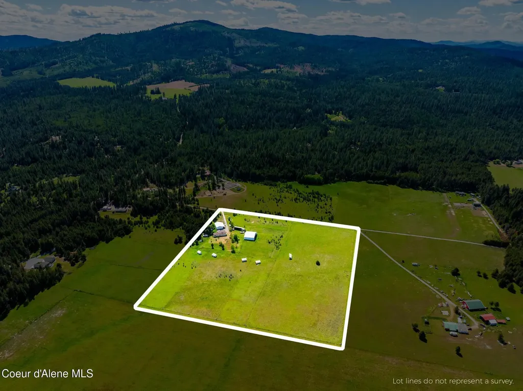 169 Elk Meadows Blanchard ID 83804