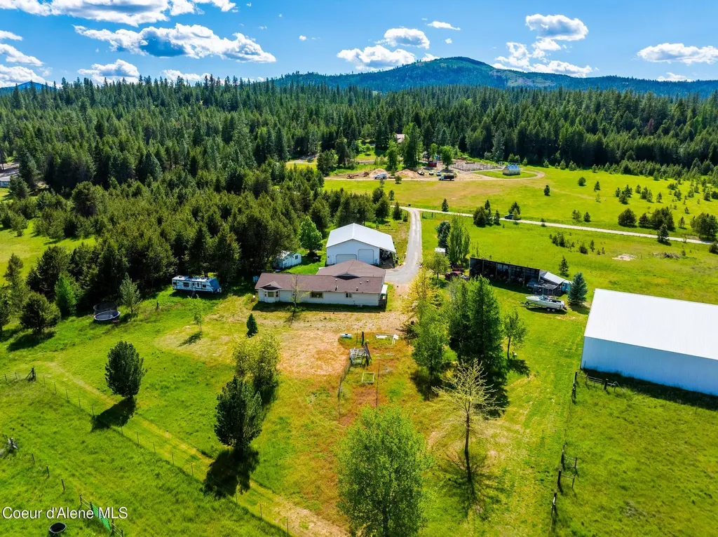 169 Elk Meadows Blanchard ID 83804