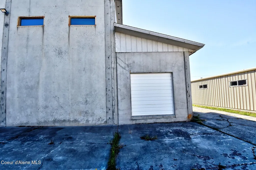 900 Kootenai Cutoff Road Ponderay ID 83852