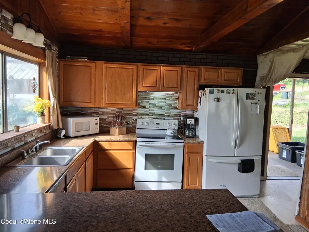 141 Brook Lane Fernwood ID 83830