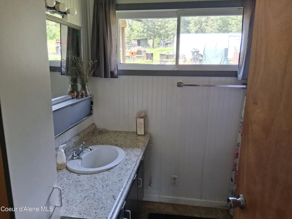 141 Brook Lane Fernwood ID 83830