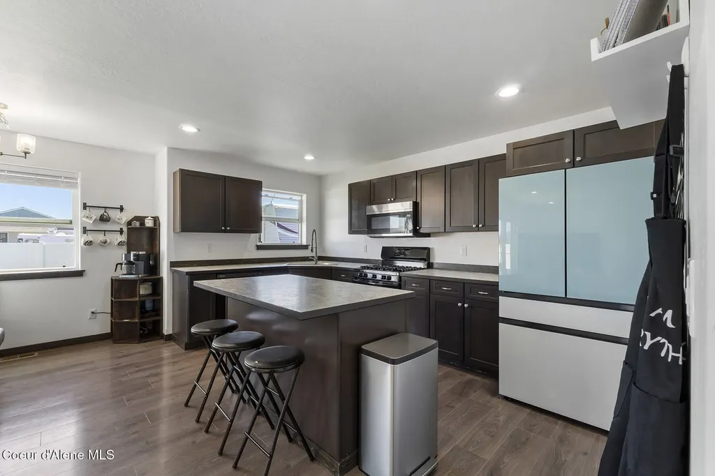 8848 N Mountainshire Road Post Falls ID 83854